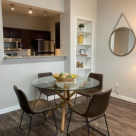 Newly Furnished 1Br Apartment W/ Hermann Park View Houston Exterior photo